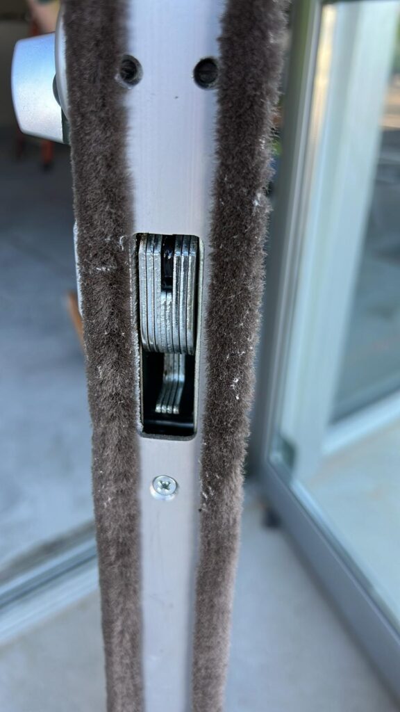 Repair Lock Mechanism - Lock Repair Service